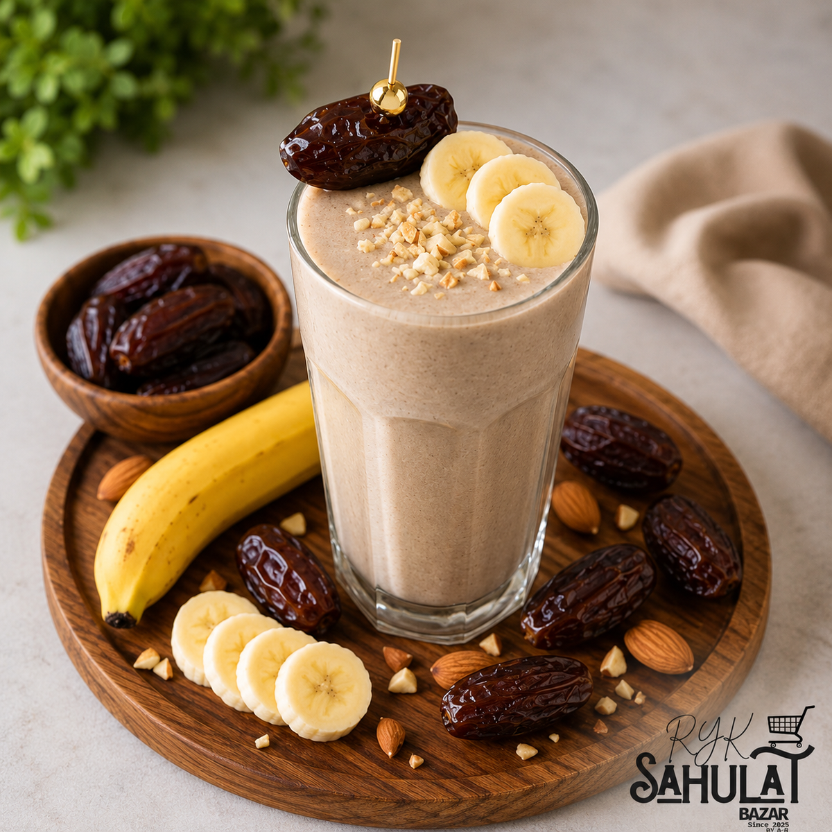 Banana + Khajoor Shake